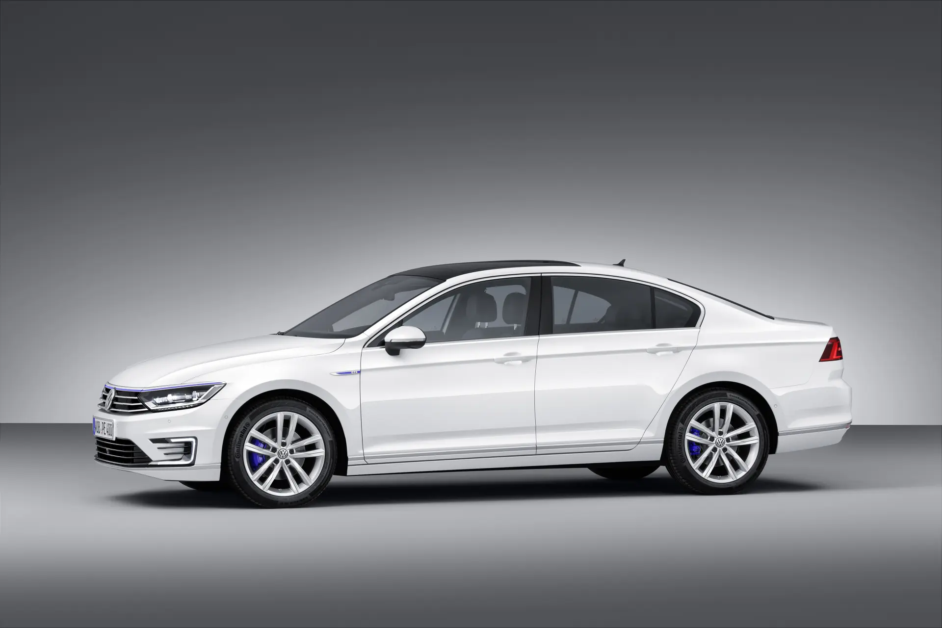 Tokat Niksar'da 2015 model Volkswagen Passat otomatik satılık, 105000 km'de