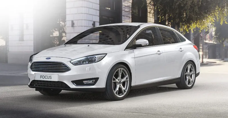 Beyaz Ford Focus sedan, 132000 km, ön çekişli, Çorum Dodurga'dan satılık küçük görsel 2